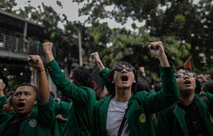 Aksi Mahasiswa bertajuk "Indoenesia Gelap"