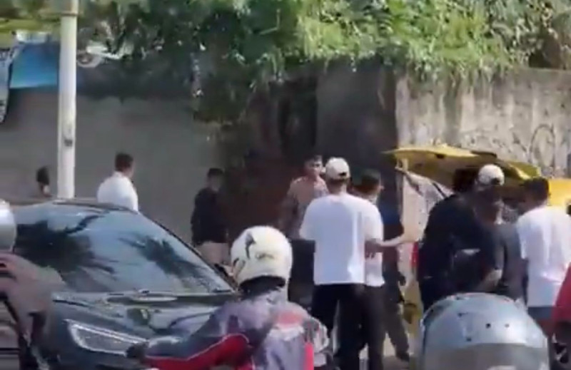 Gambar keributan di Kemang, Jakarta Selatan