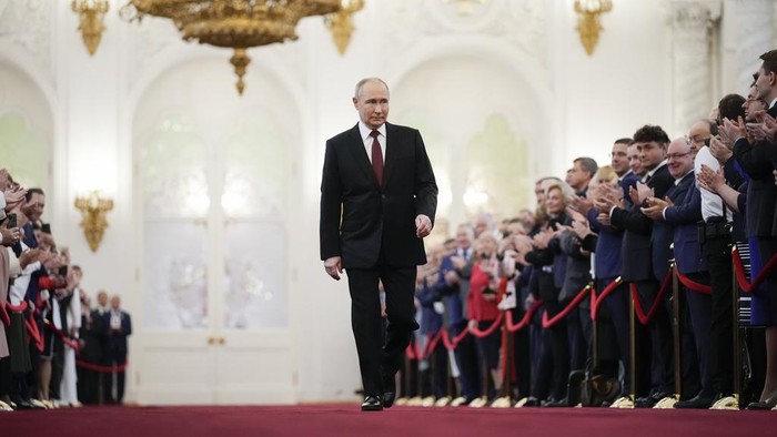 Foto: Vladimir Putin sesaat ingin dilantik kembali menjadi Presiden Rusia
